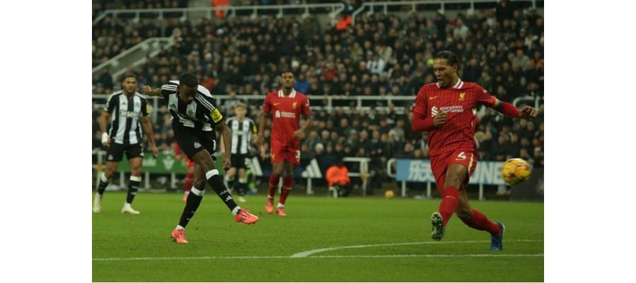 Soi kèo trận Liverpool vs Newcastle lúc 03h15 ngày 27/02/2025
