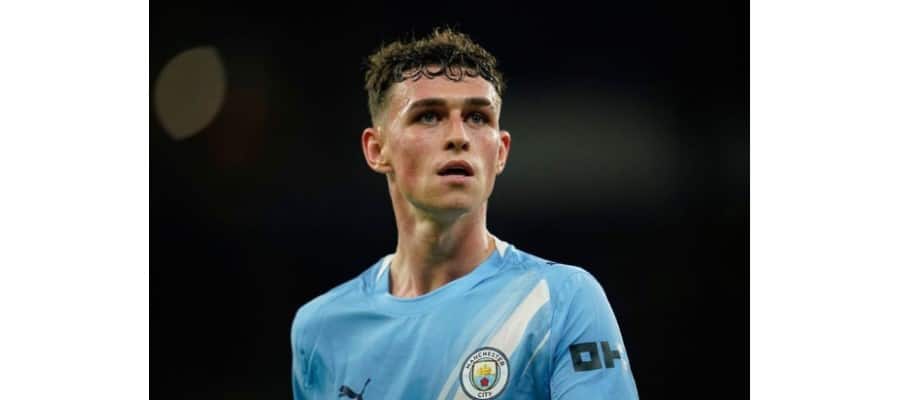 Soi kèo Huddersfield Town vs Manchester City lúc 01h45 ngày 25/09/2025