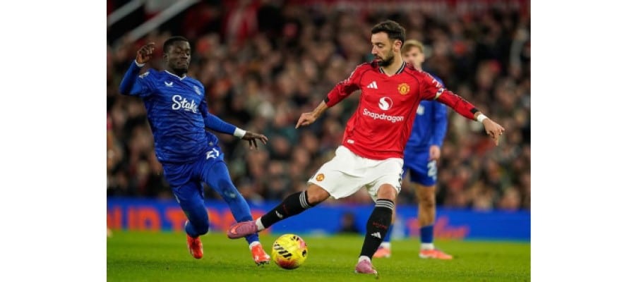 Soi kèo Crystal Palace vs Manchester United lúc 19h00 ngày 30/11/2025