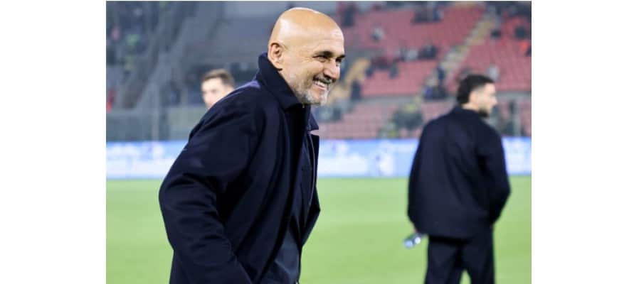 Soi kèo Napoli vs Juventus lúc 02h45 ngày 08/12/2025