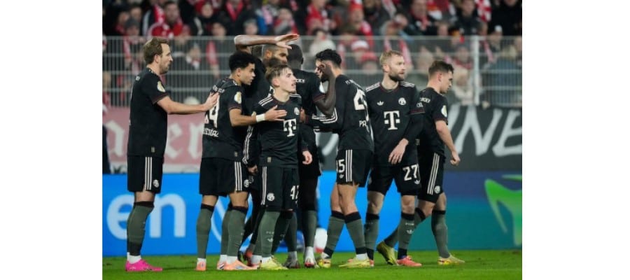 Soi kèo VfB Stuttgart vs Bayern Munich lúc 21h30 ngày 06/12/2025