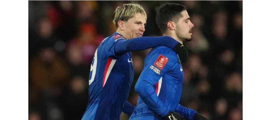 Soi kèo Chelsea vs Burnley lúc 22h00 ngày 21/02/2026